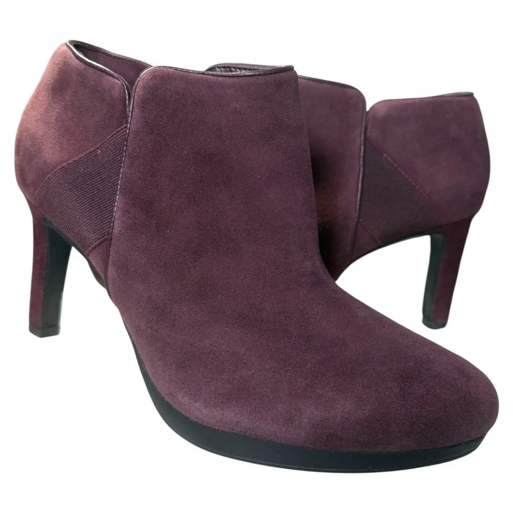 Clarks Womens‎ 8.5M Ambyr Gem Plum Suede Ankle Booties Platform Heels